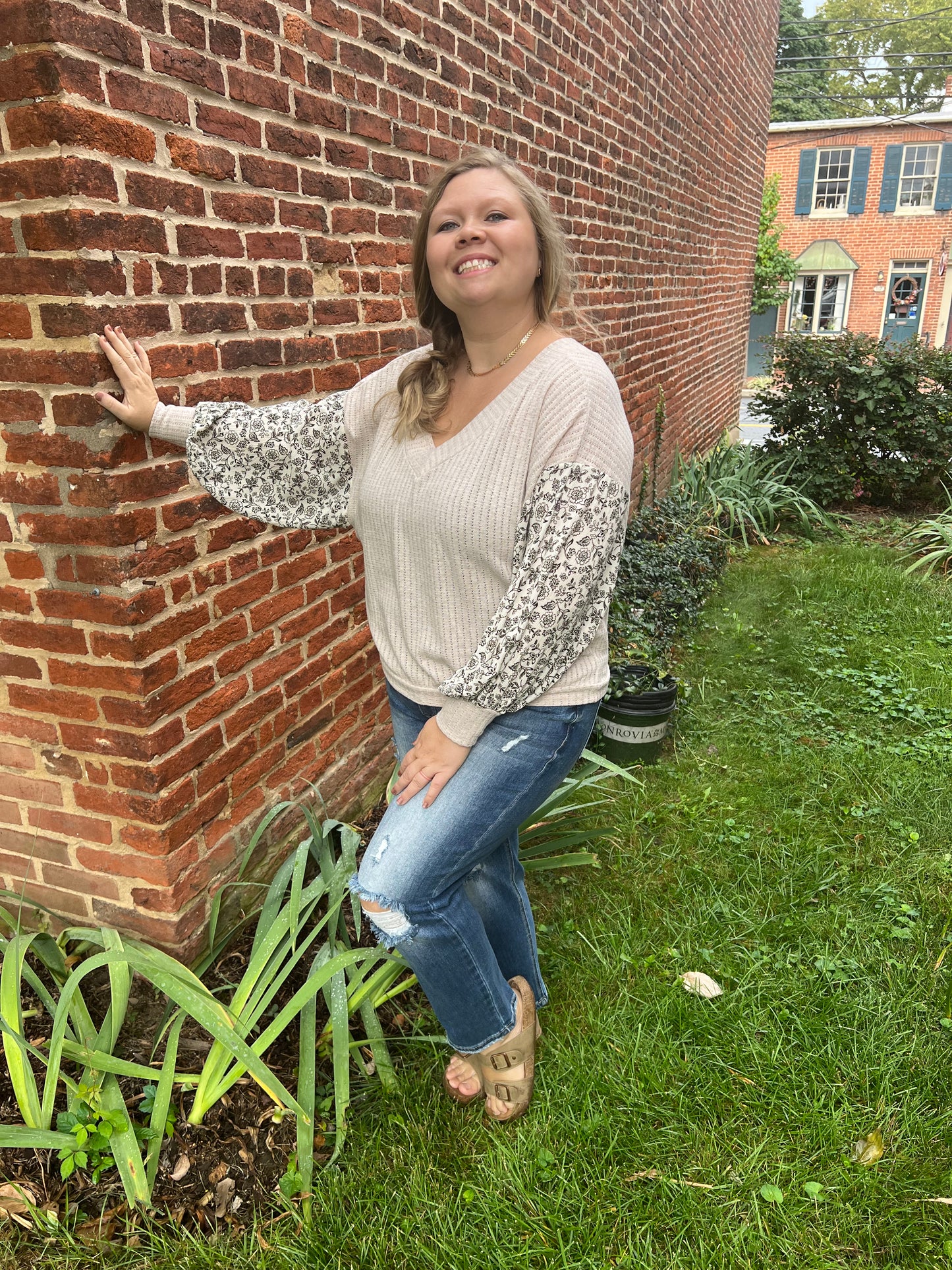 Ivy's Mid-rise Distressed Boyfriend Jeans