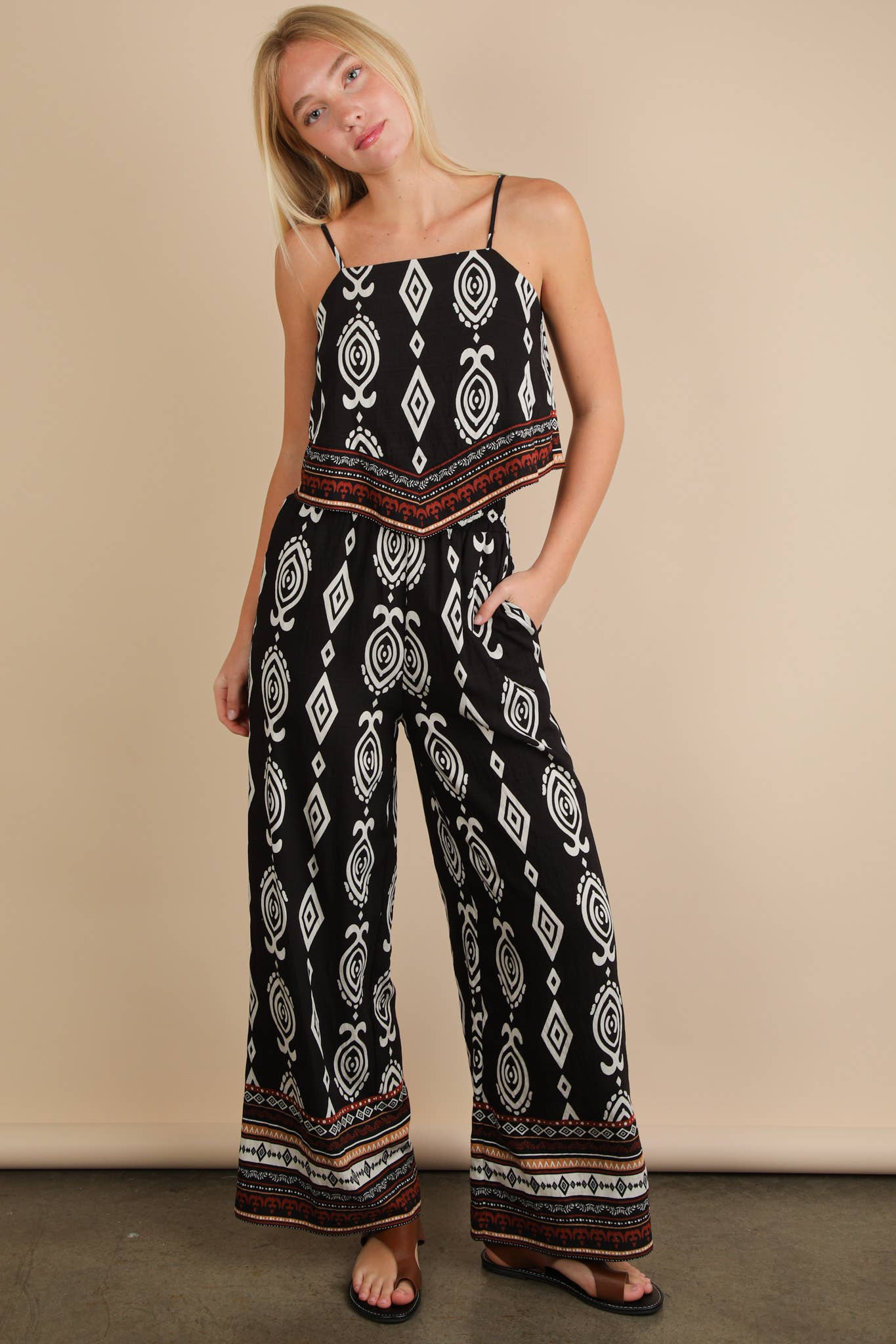 Black Scarf Boarder Printed Woven Top & Pants Set