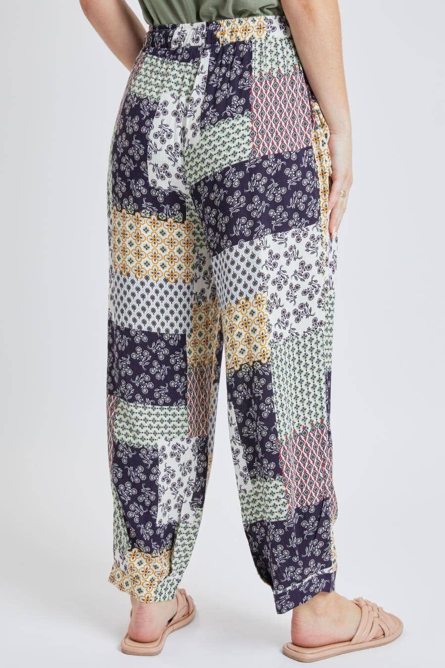 Cania's Drawstring Wide Jogger Pant