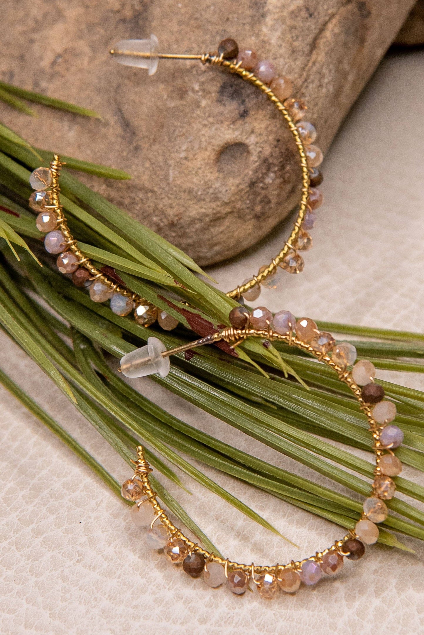 Paisley Earring Beige