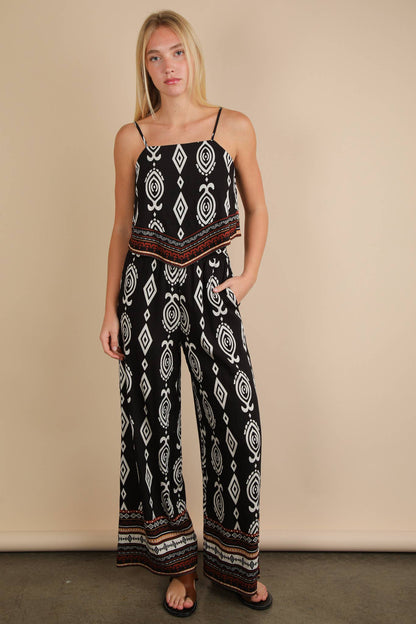 Black Scarf Boarder Printed Woven Top & Pants Set