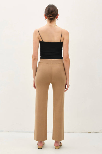 Ann's High Rise Soft Ribbed Pant