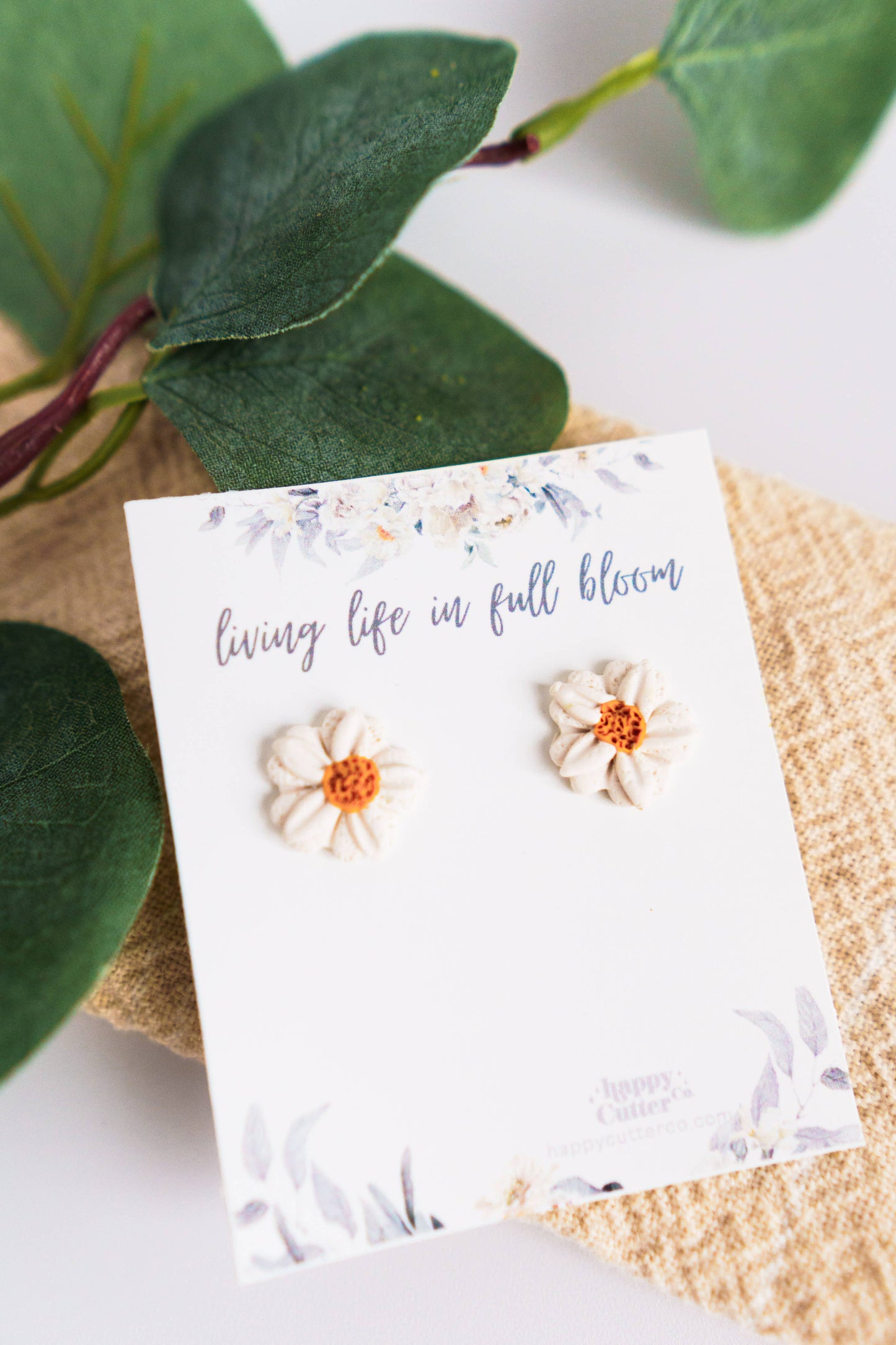 Delicate Daisy Stud Earrings | Clay Flower Stud Earrings