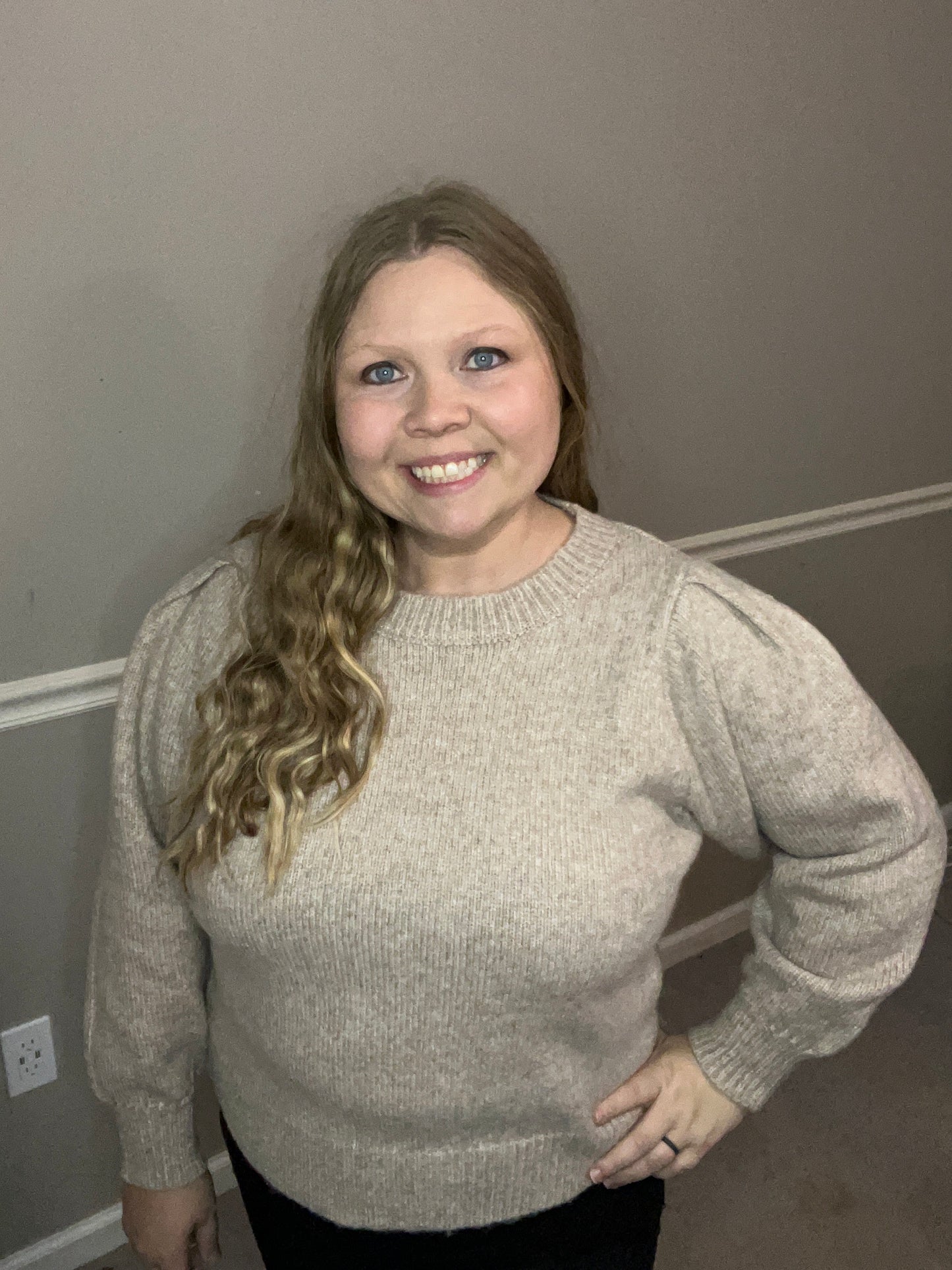 Izzy's Puffy Long Sleeve Sweater