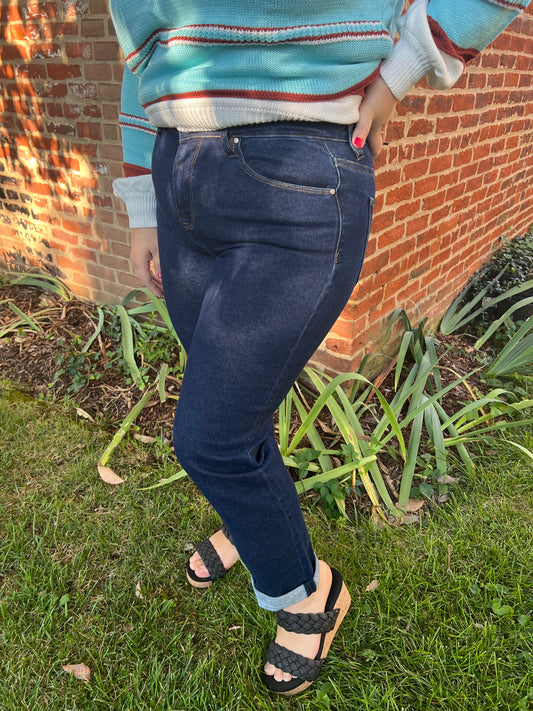Arabella's Middies Boyfriend Jeans
